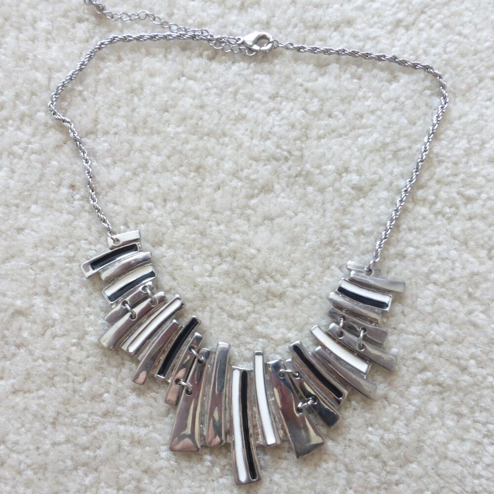 Silver, white and black curved rectangles statement necklace